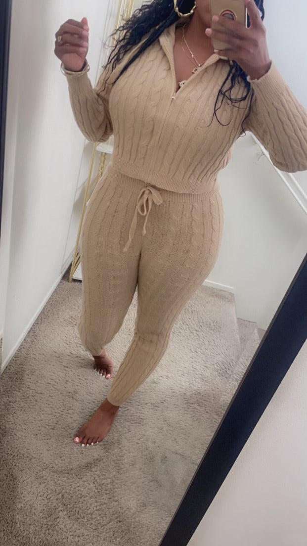 Demure Essentials set